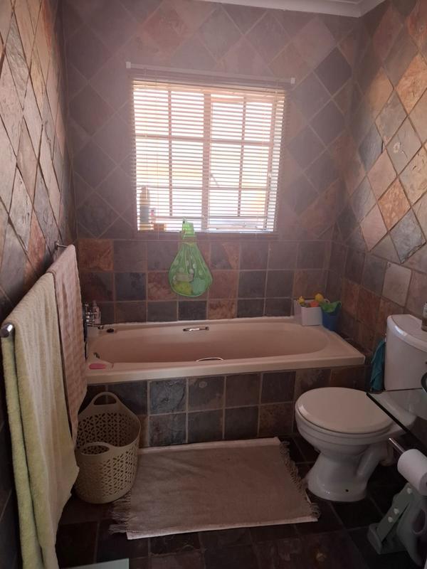 2 Bedroom Property for Sale in Moreleta Park Gauteng