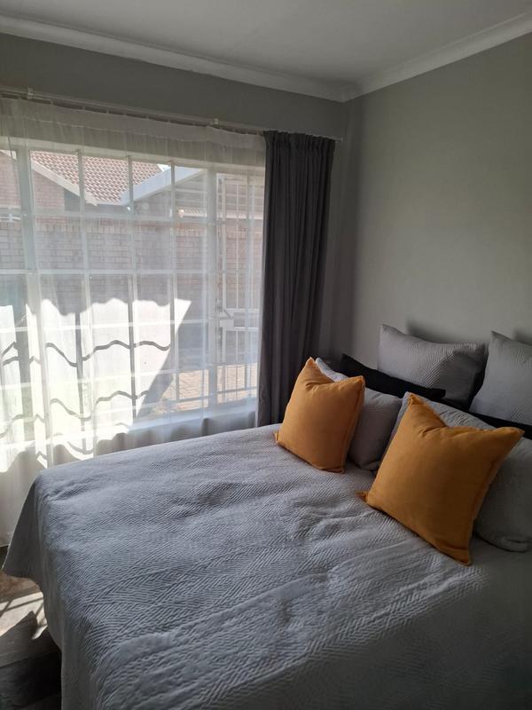 2 Bedroom Property for Sale in Moreleta Park Gauteng