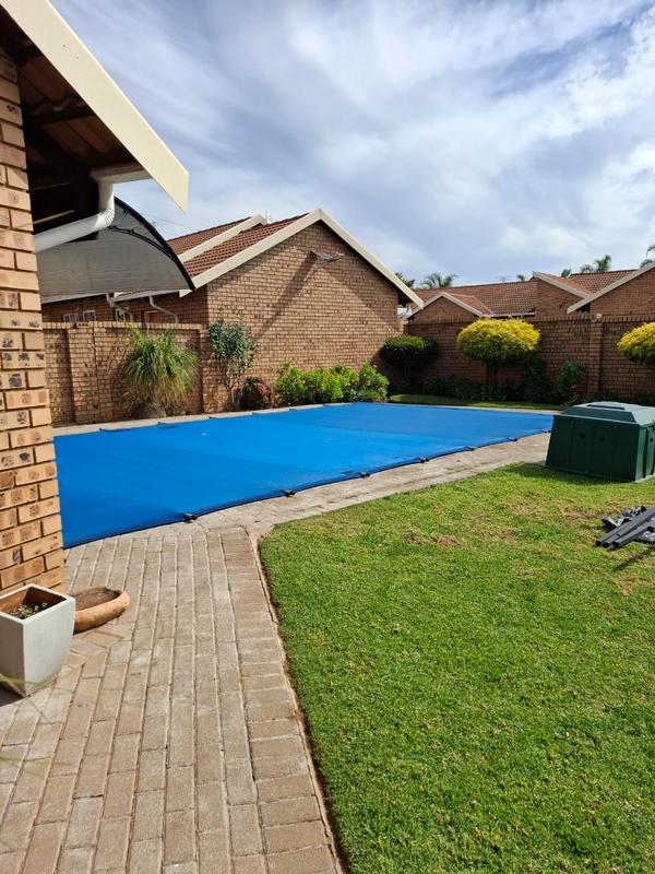 2 Bedroom Property for Sale in Moreleta Park Gauteng