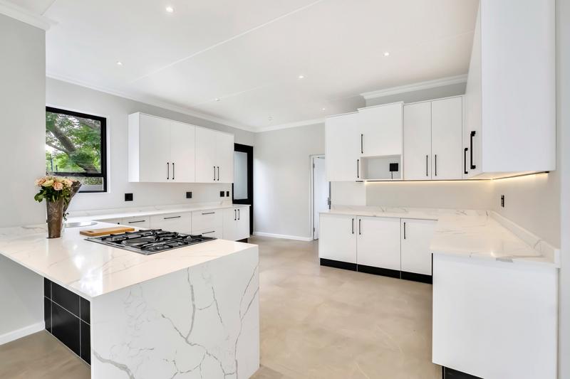 4 Bedroom Property for Sale in Bryanston Gauteng
