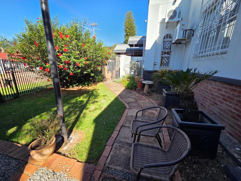 2 Bedroom Property for Sale in Constantia Park Gauteng
