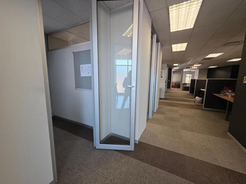 To Let Commercial Property for Rent in Lynnwood Manor Gauteng
