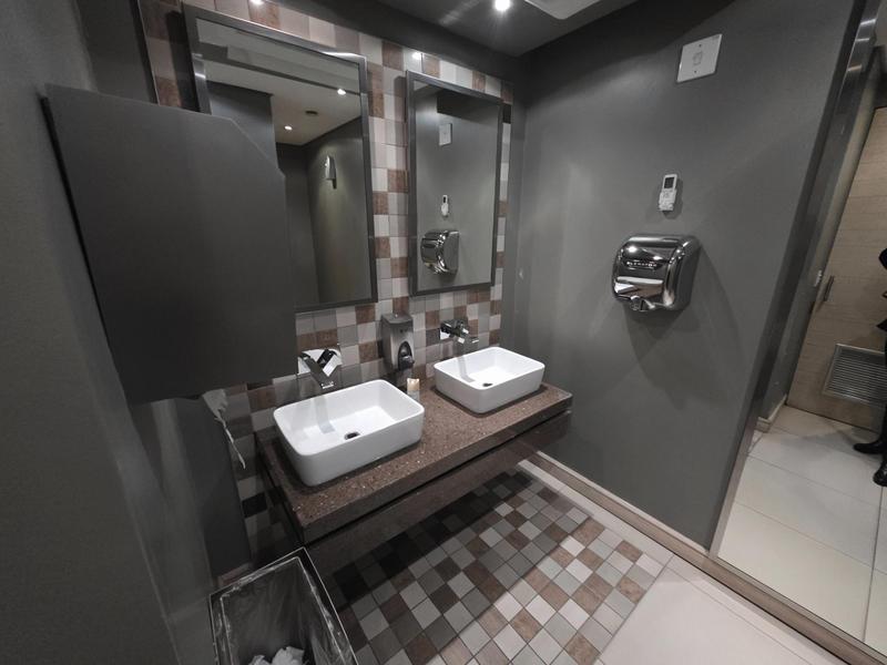 To Let Commercial Property for Rent in Lynnwood Manor Gauteng