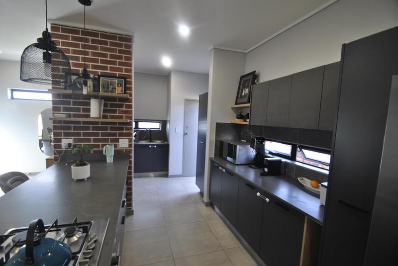 3 Bedroom Property for Sale in North Riding Gauteng