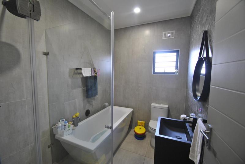 3 Bedroom Property for Sale in North Riding Gauteng