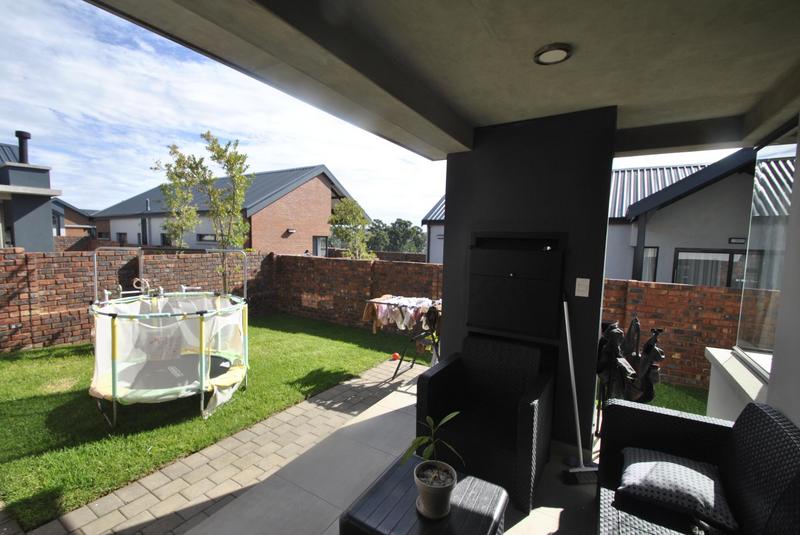 3 Bedroom Property for Sale in North Riding Gauteng