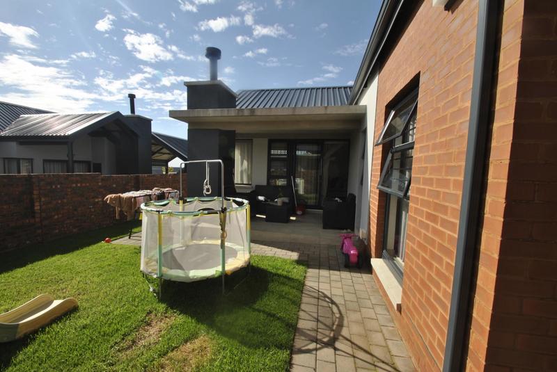 3 Bedroom Property for Sale in North Riding Gauteng