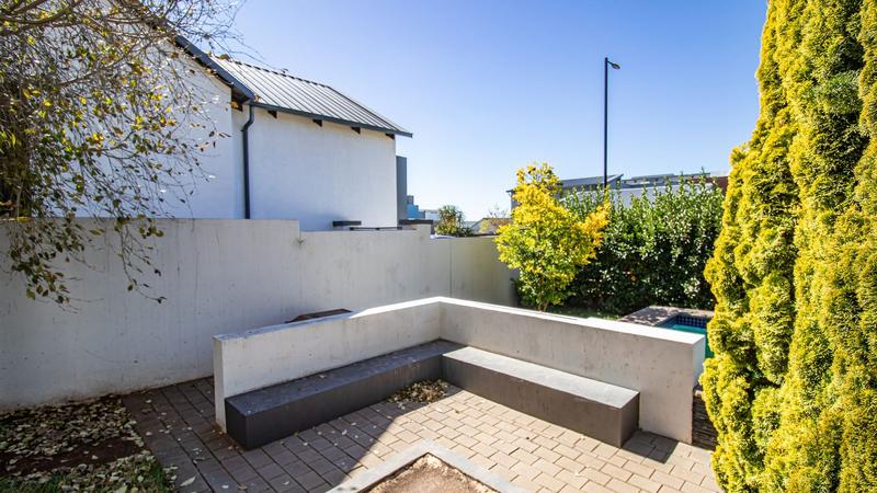 3 Bedroom Property for Sale in Midstream Ridge Gauteng