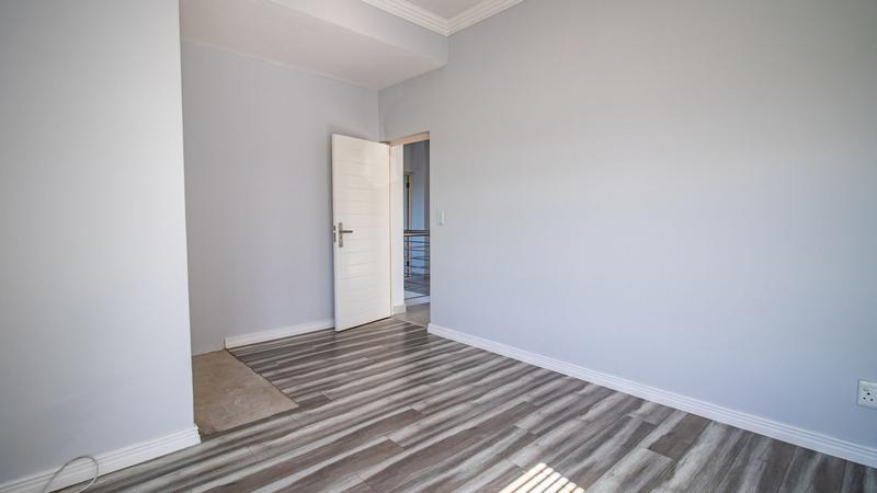 3 Bedroom Property for Sale in Midstream Ridge Gauteng