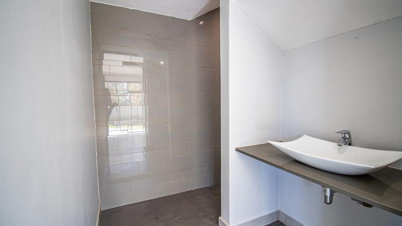 3 Bedroom Property for Sale in Midstream Ridge Gauteng
