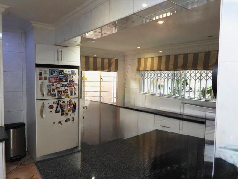 4 Bedroom Property for Sale in Sandown Estate Gauteng