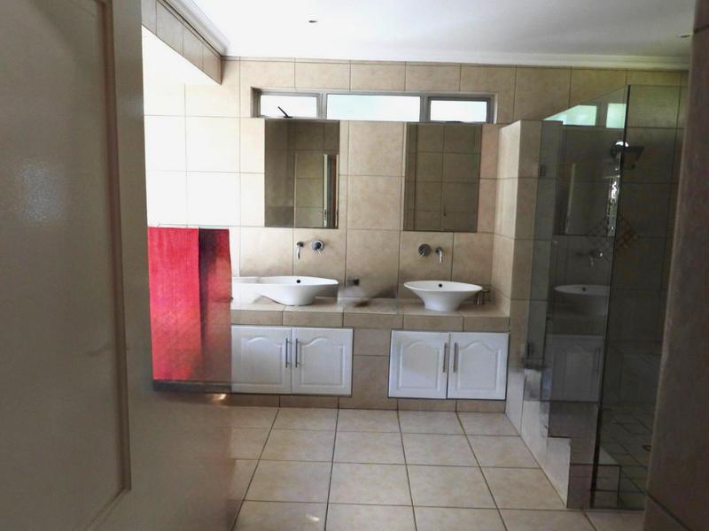 4 Bedroom Property for Sale in Sandown Estate Gauteng