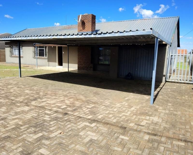 3 Bedroom Property for Sale in Witpoortjie Gauteng