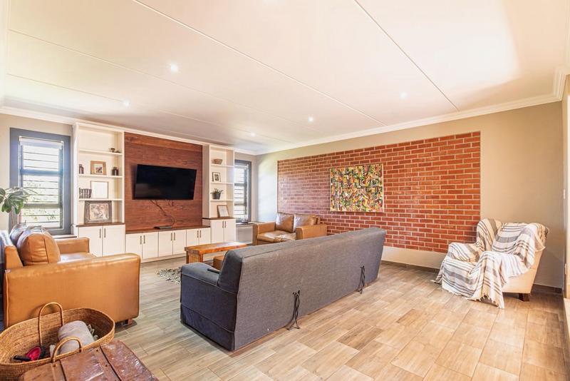 5 Bedroom Property for Sale in Sterkfontein Gauteng