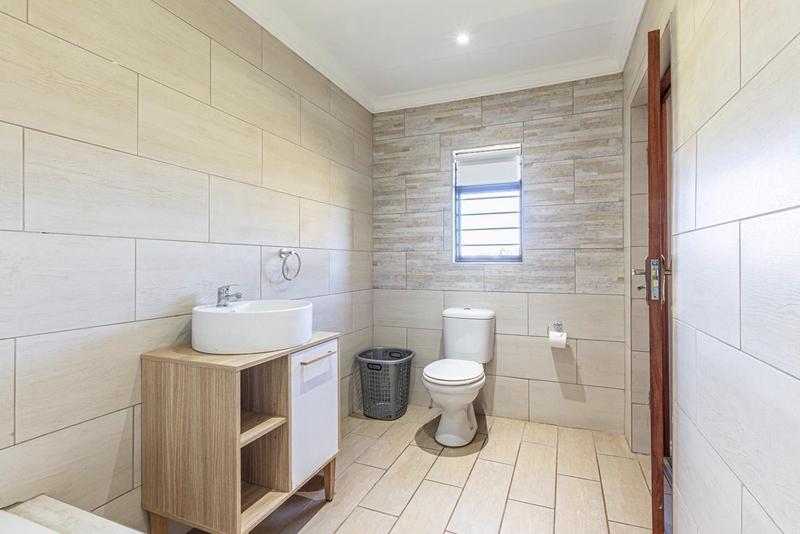 5 Bedroom Property for Sale in Sterkfontein Gauteng