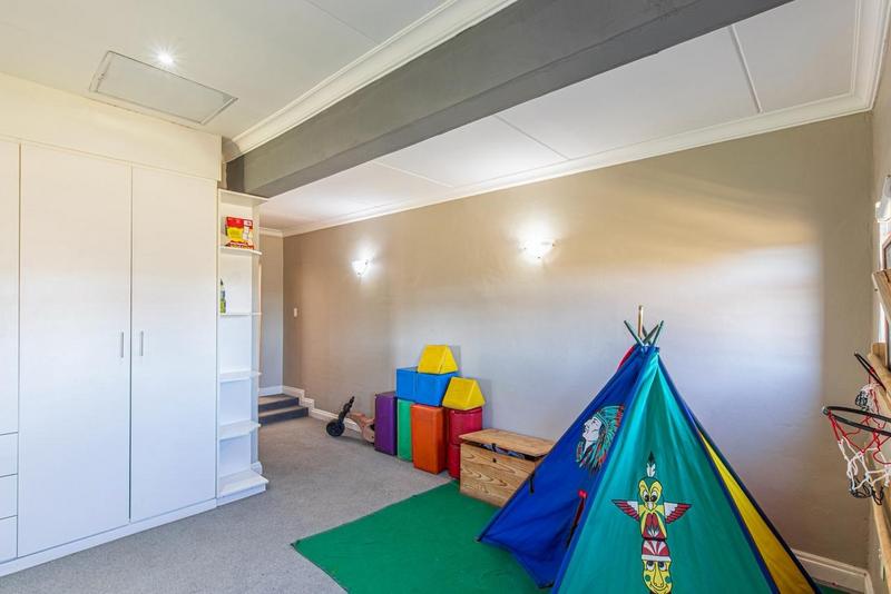 5 Bedroom Property for Sale in Sterkfontein Gauteng