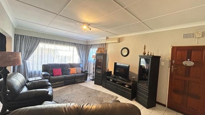 3 Bedroom Property for Sale in Witfield Gauteng