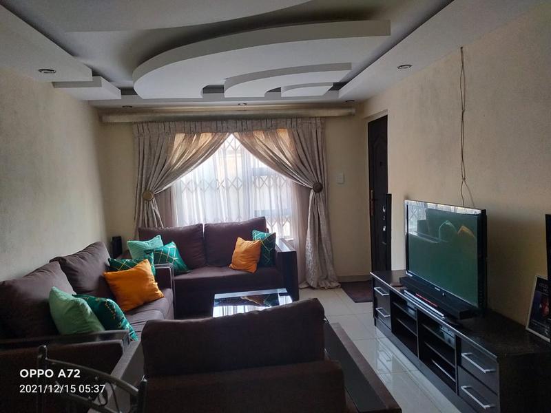 2 Bedroom Property for Sale in Moleleki Gauteng