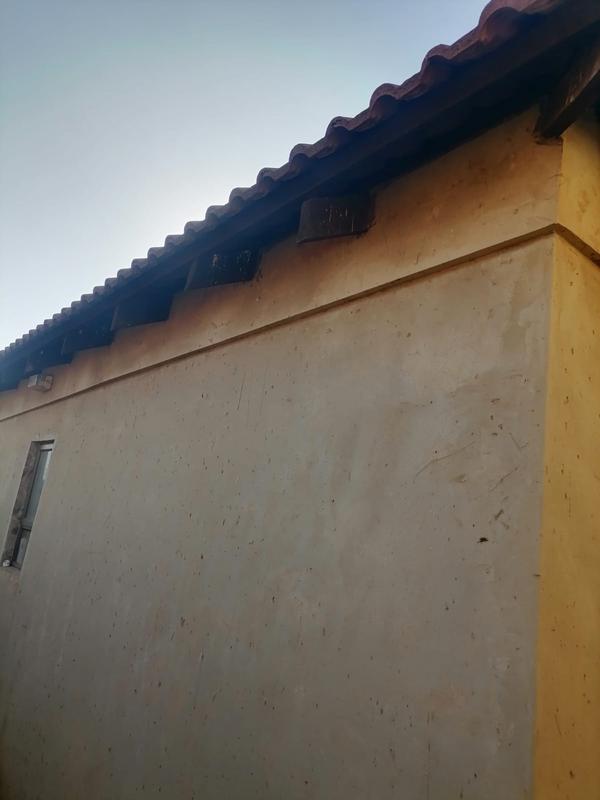 2 Bedroom Property for Sale in Moleleki Gauteng
