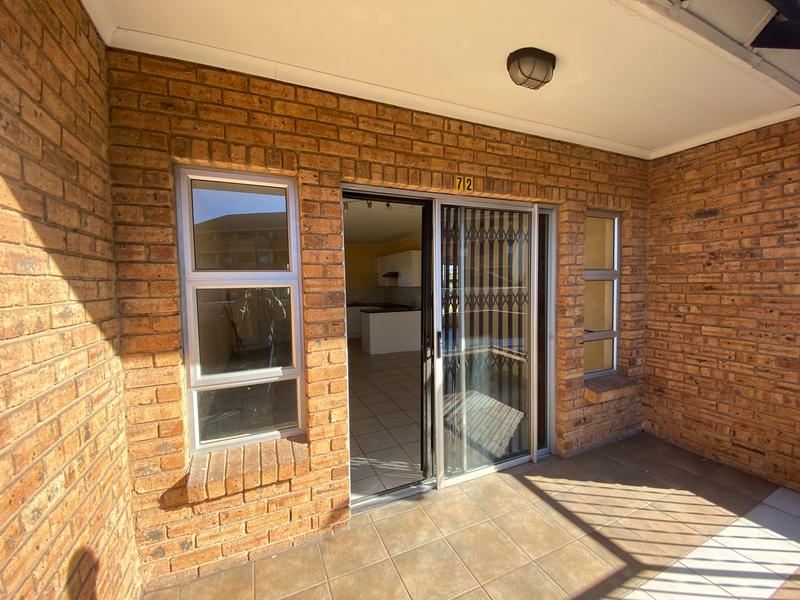 2 Bedroom Property for Sale in Birchleigh Gauteng