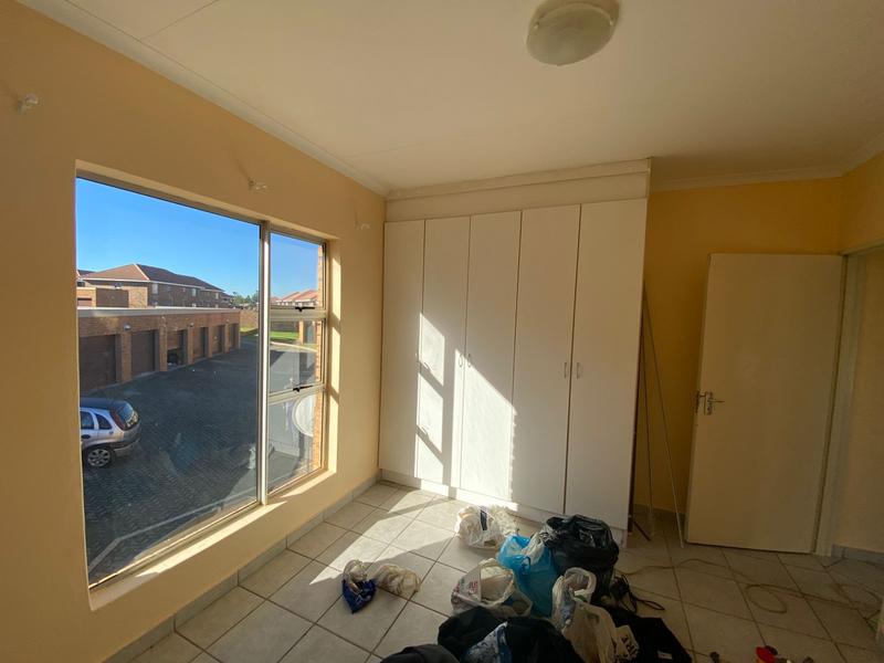 2 Bedroom Property for Sale in Birchleigh Gauteng