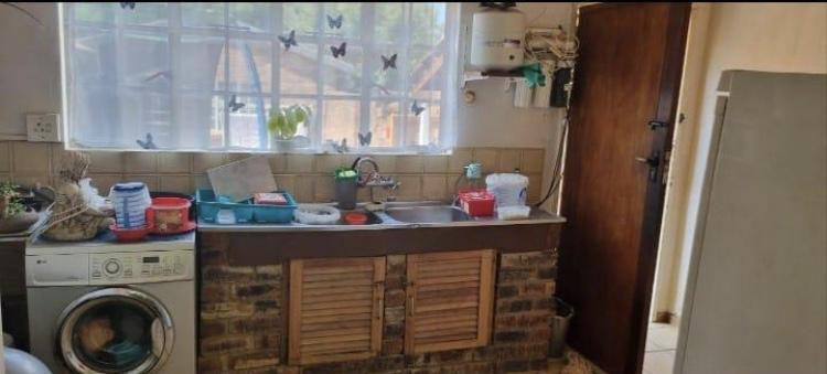 3 Bedroom Property for Sale in Clayville Gauteng