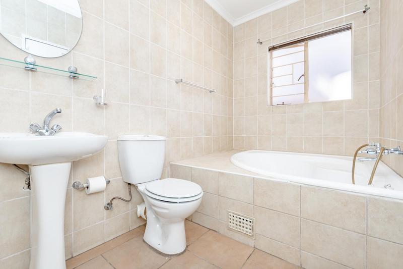 2 Bedroom Property for Sale in Parkrand Gauteng