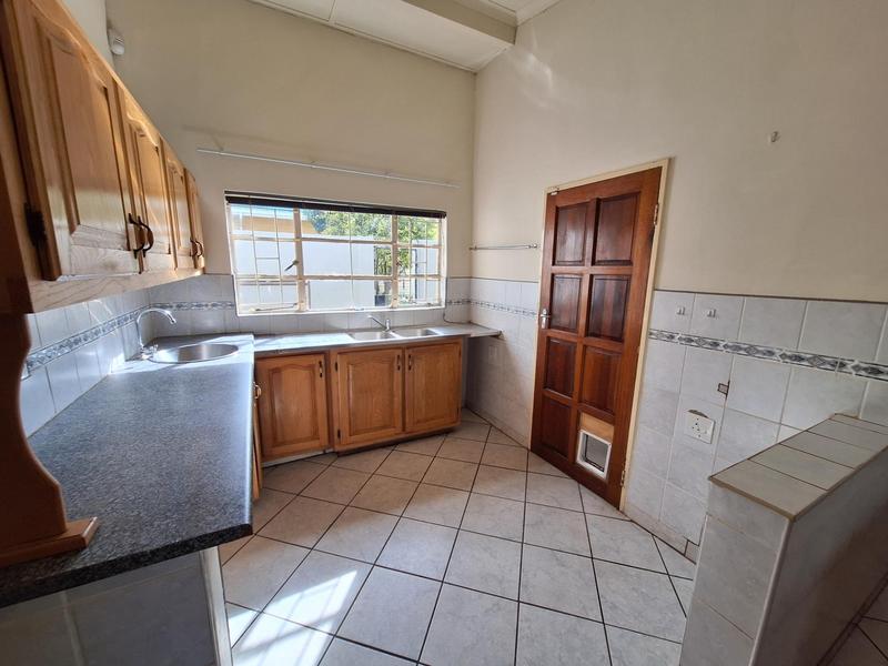 To Let 3 Bedroom Property for Rent in Valhalla Gauteng