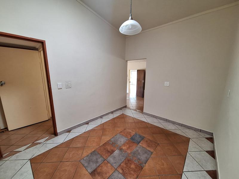 To Let 3 Bedroom Property for Rent in Valhalla Gauteng