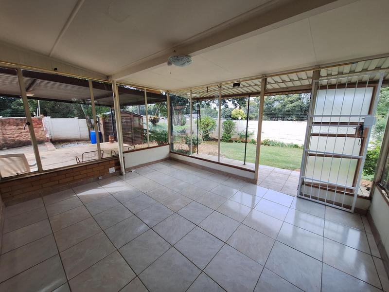 To Let 3 Bedroom Property for Rent in Valhalla Gauteng