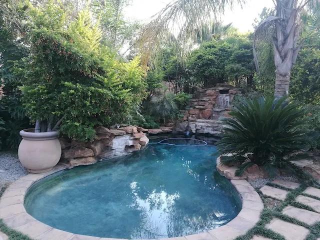 12 Bedroom Property for Sale in Mnandi Gauteng