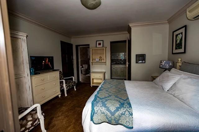 12 Bedroom Property for Sale in Mnandi Gauteng