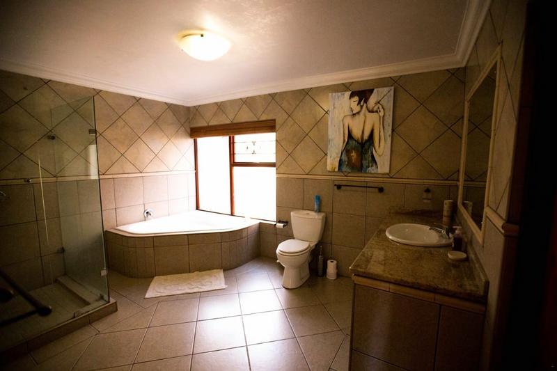 12 Bedroom Property for Sale in Mnandi Gauteng