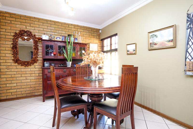 3 Bedroom Property for Sale in Thatchfield Gauteng
