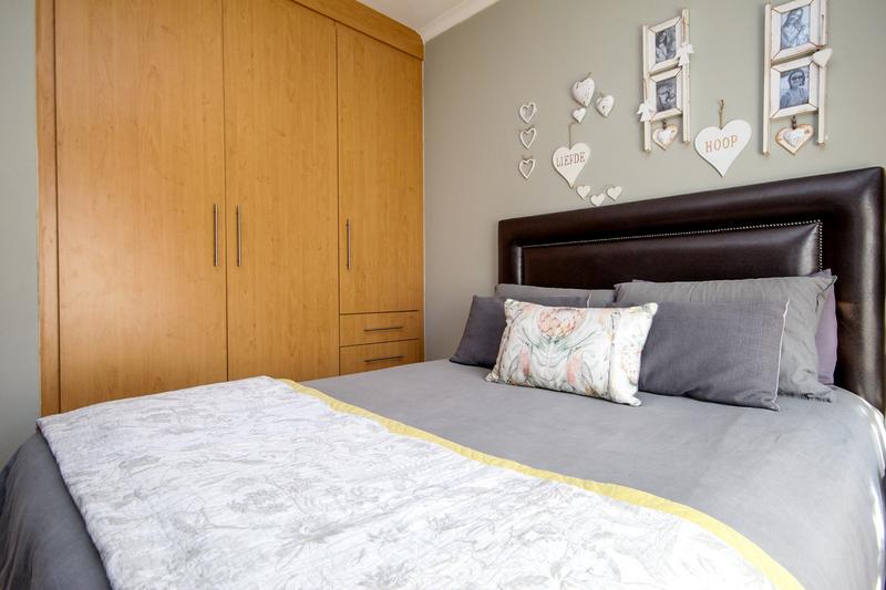 3 Bedroom Property for Sale in Thatchfield Gauteng