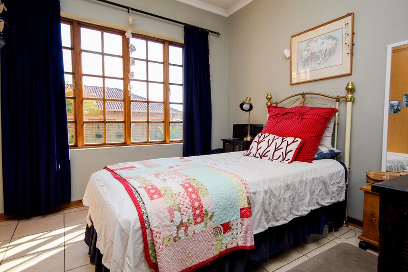 3 Bedroom Property for Sale in Thatchfield Gauteng