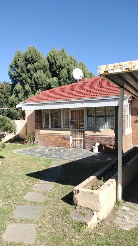 6 Bedroom Property for Sale in Ferndale Gauteng