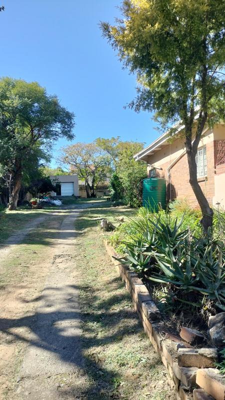 6 Bedroom Property for Sale in Ferndale Gauteng