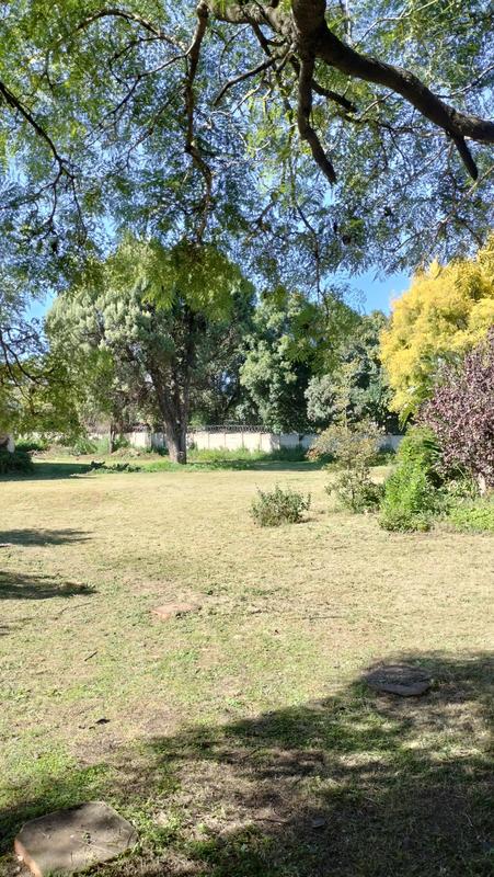 6 Bedroom Property for Sale in Ferndale Gauteng