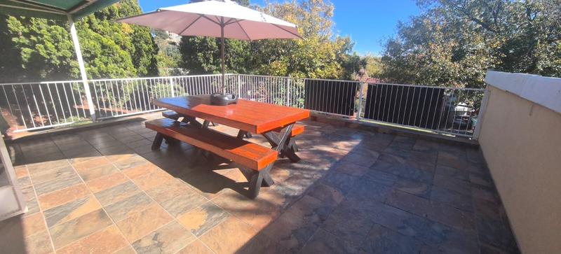 5 Bedroom Property for Sale in Wilro Park Gauteng