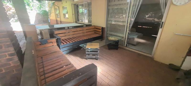 5 Bedroom Property for Sale in Wilro Park Gauteng