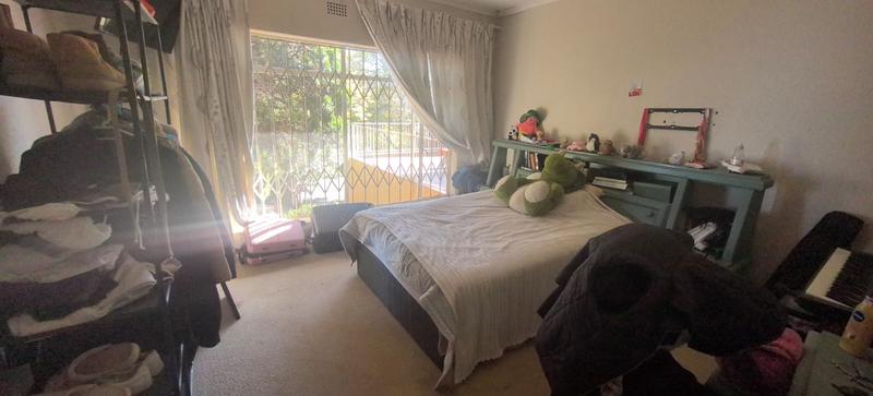 5 Bedroom Property for Sale in Wilro Park Gauteng
