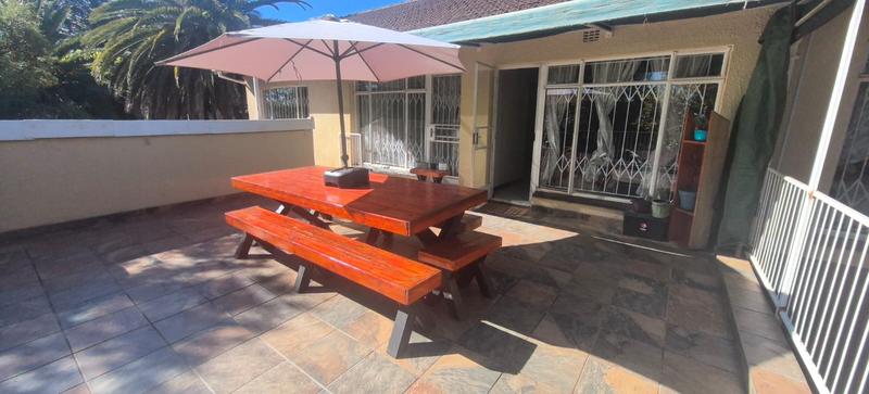 5 Bedroom Property for Sale in Wilro Park Gauteng