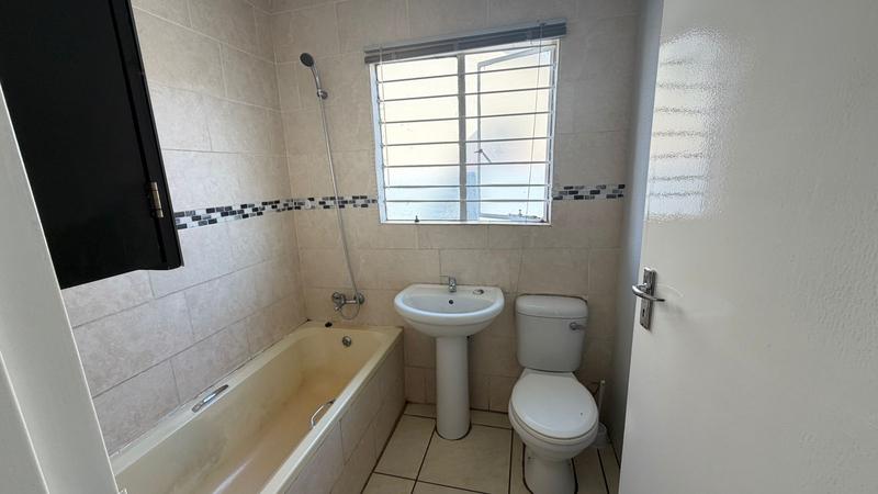 2 Bedroom Property for Sale in Soshanguve VV Gauteng