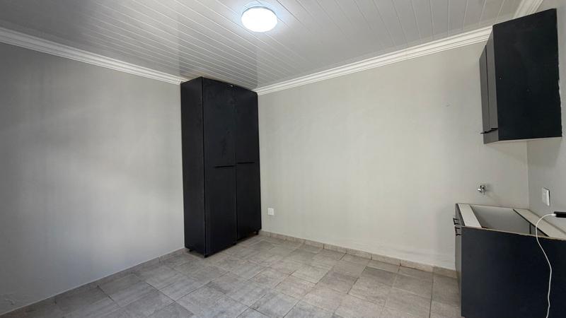 2 Bedroom Property for Sale in Soshanguve VV Gauteng