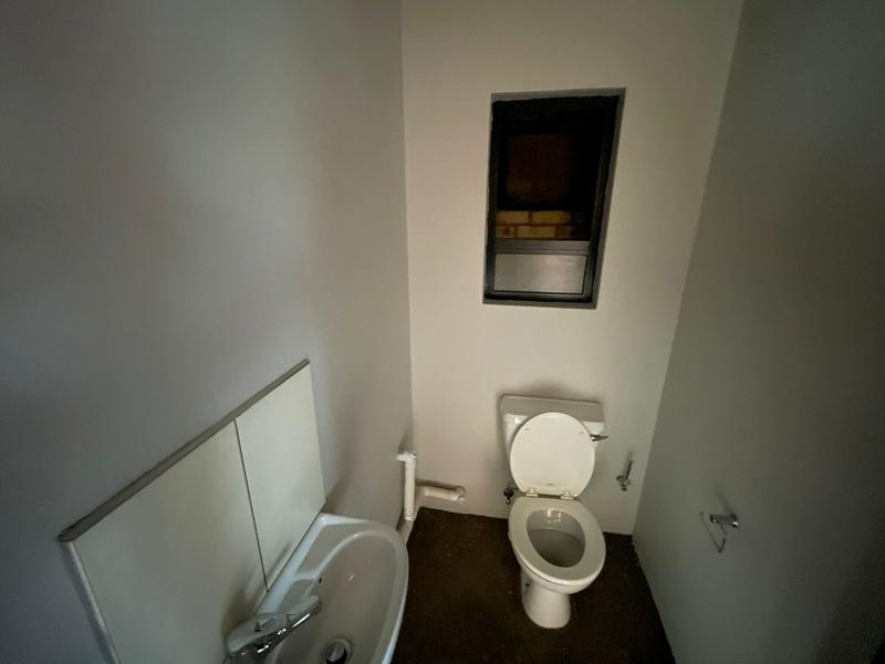 To Let Commercial Property for Rent in Hennopspark Gauteng