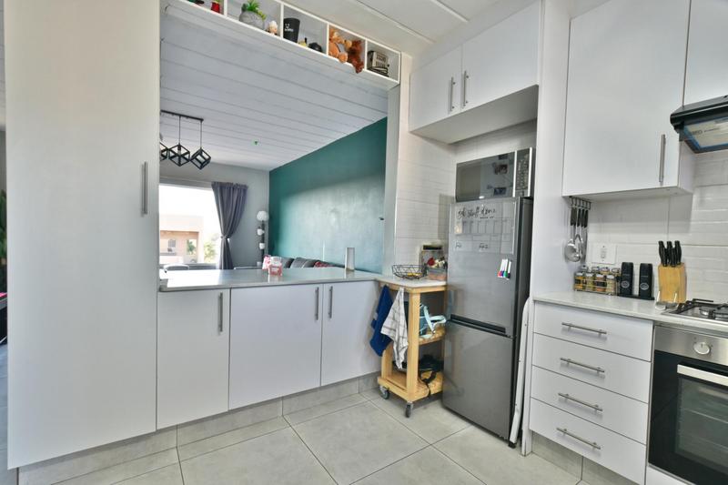 2 Bedroom Property for Sale in Randhart Gauteng