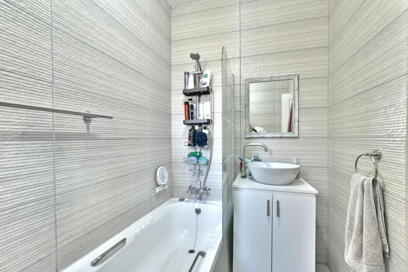2 Bedroom Property for Sale in Randhart Gauteng