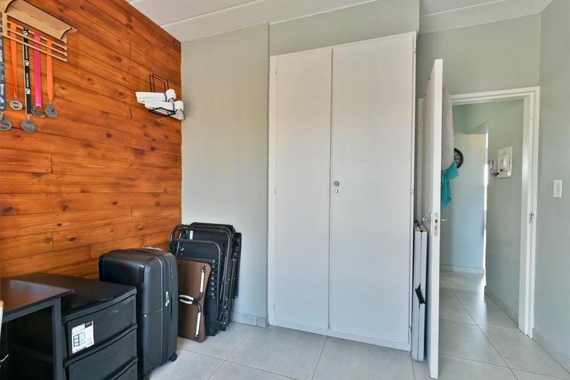 2 Bedroom Property for Sale in Randhart Gauteng