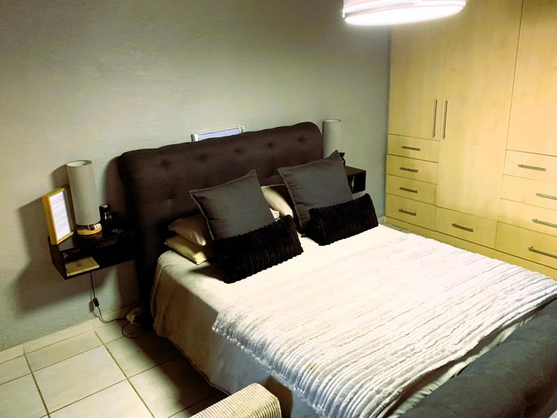 3 Bedroom Property for Sale in Sunward Park Gauteng